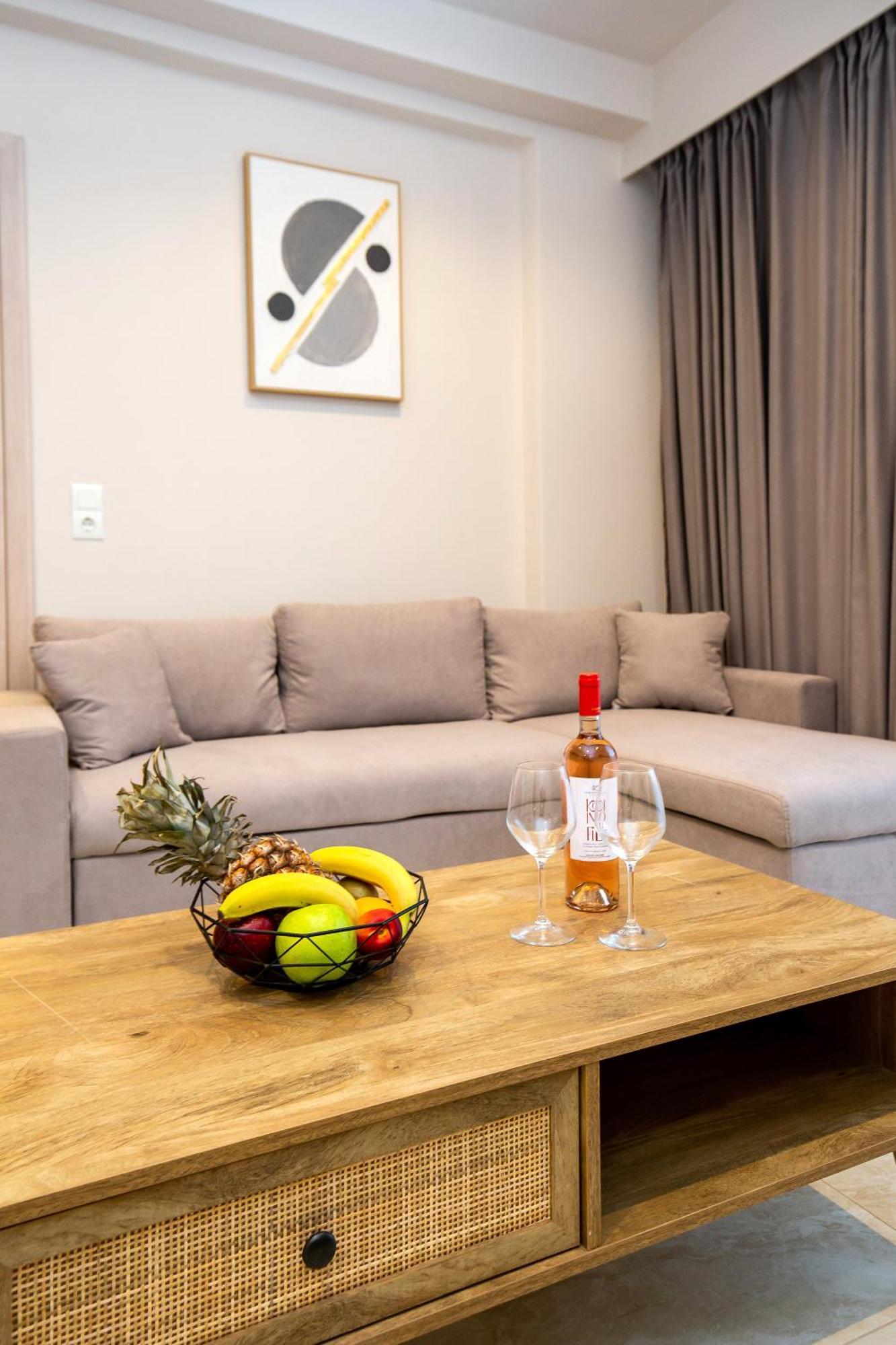 Diamela Apartments 利迈纳里亚 外观 照片