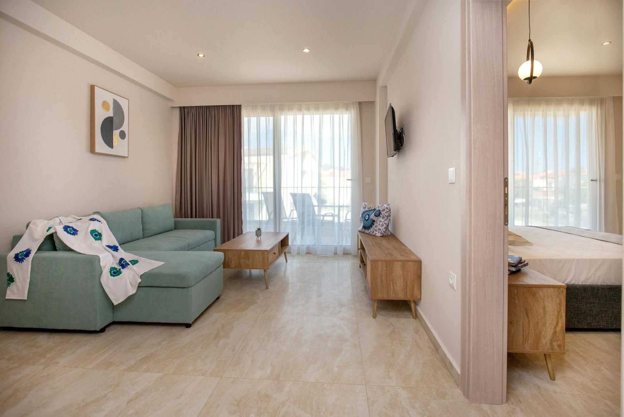 Diamela Apartments 利迈纳里亚 外观 照片